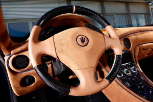 Individual vehicle interior of the Maserati 4200