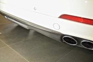 Many exclusive attachments are available for the Maserati Levante, such as the rear diffuser, which makes the rear look sportier